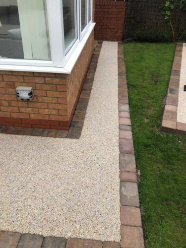 tarmac driveway around allenton derby de24